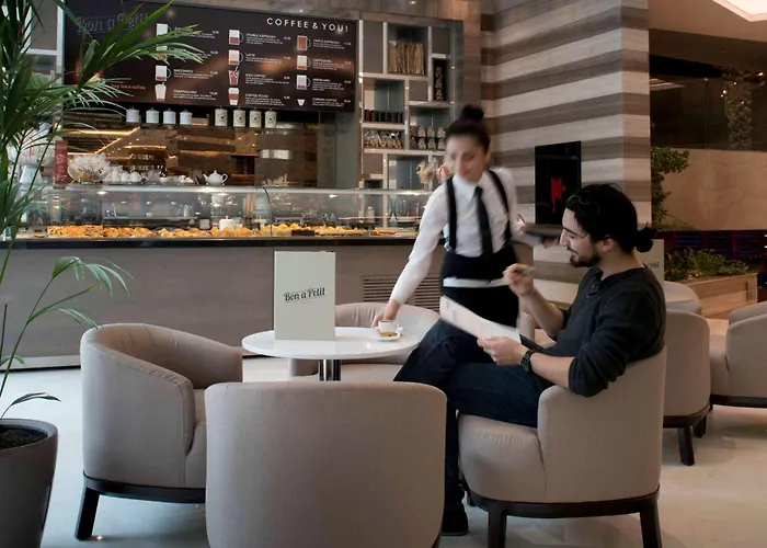 Отель Radisson Blu Hotel, Sisli 5*