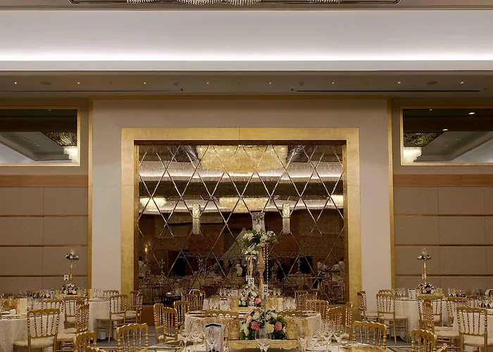 Radisson Blu Hotel, Sisli 5* Стамбул