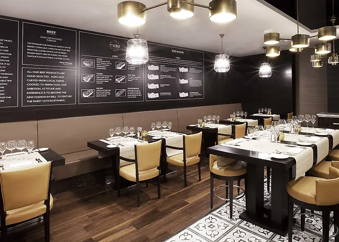 Отель Radisson Blu Hotel, Sisli 5*