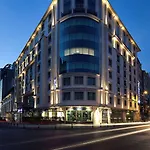 ホテル ラディソン ブルー シシュリ 5*