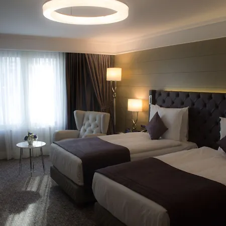 Radisson Blu Hotel, Sisli 5*
